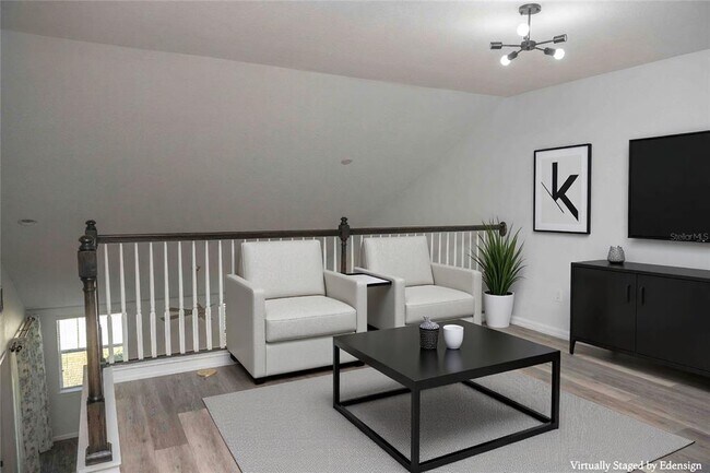 Building Photo - 11737 Brookside Dr