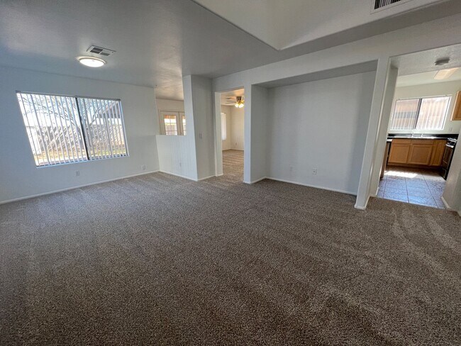 Building Photo - 20401 N 37th Ave