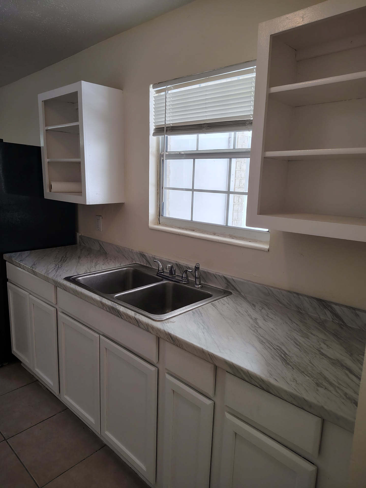 Building Photo - 2537 Chris Ct