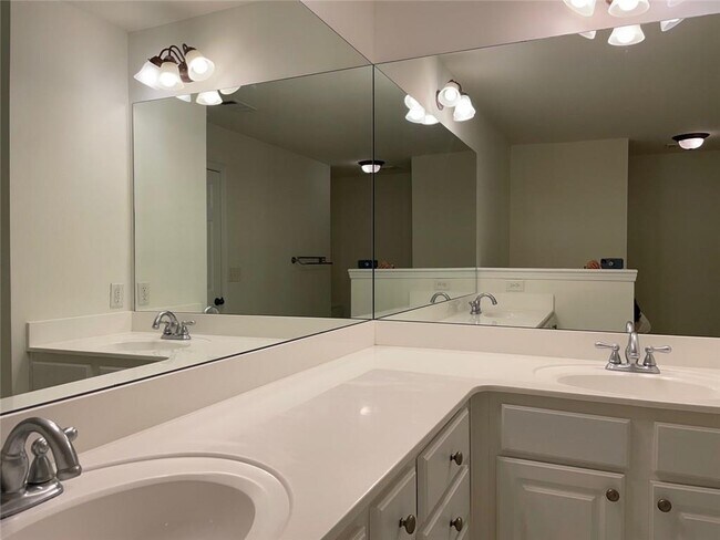 Building Photo - 4378 Grove Field Ct NW