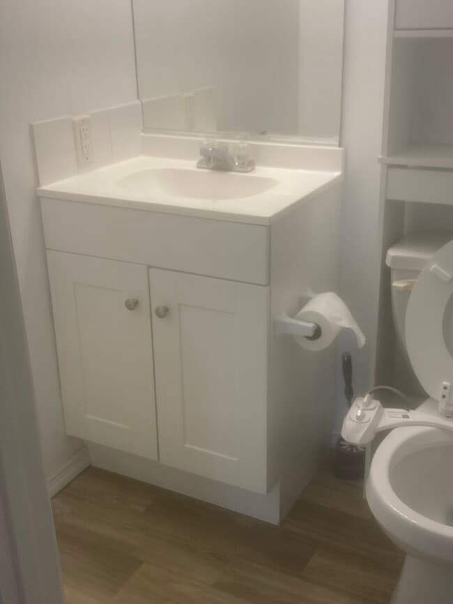 Building Photo - 7077 High Corner Rd