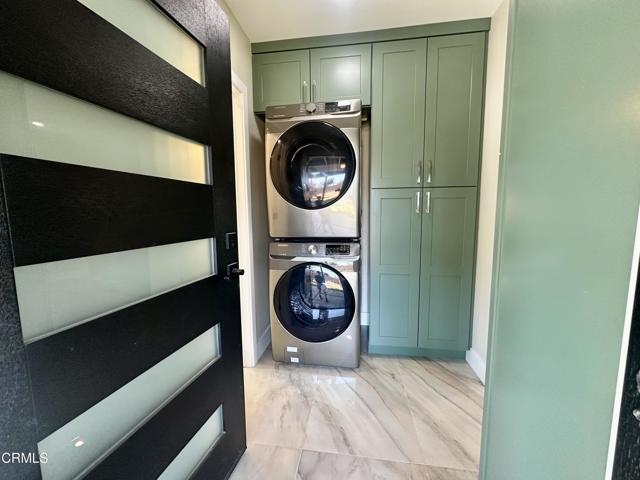 Building Photo - 16744 Ludlow St