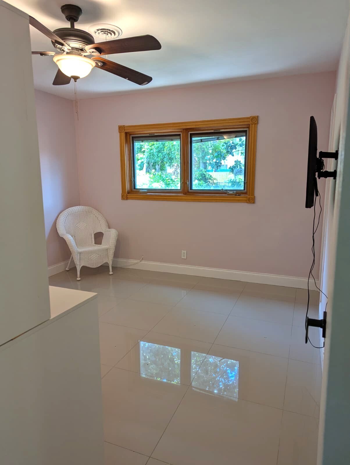 2nd Bedroom - 2220 NE 37th St