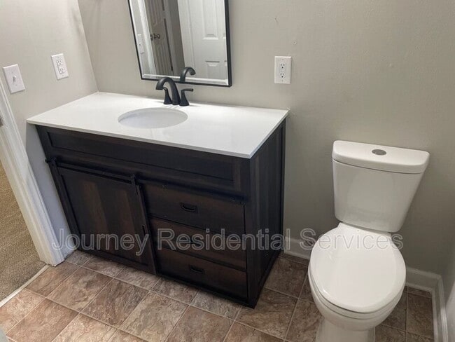 Building Photo - 1605 Owls Nest Rd