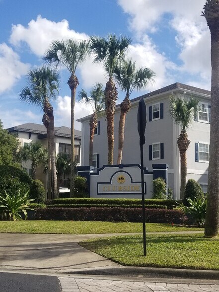 Building Photo - 8207 Olympia Ct