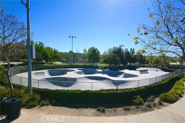 Building Photo - 82 Laurelhurst Dr