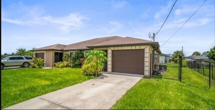 Building Photo - 1528 Gretchen Ave S