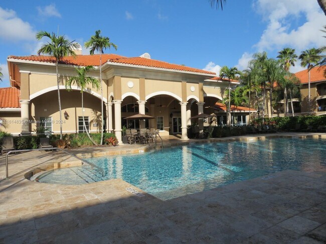 Building Photo - 140 SW 117th Ave