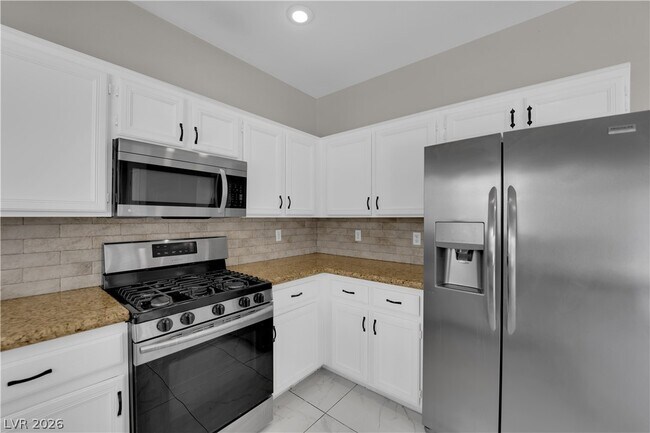 Building Photo - 3733 Horseshoe Mesa St