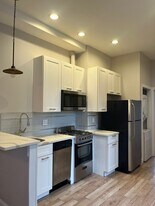 Building Photo - 41 Clifton Pl