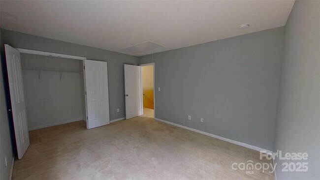 Building Photo - 10818 Slalom Hill Rd
