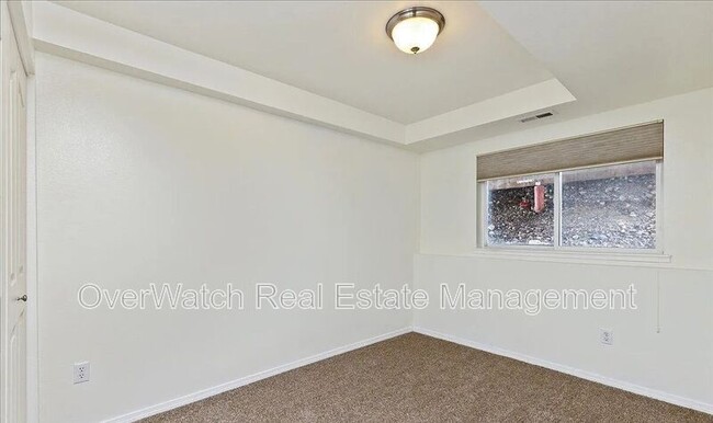 Building Photo - 8941 Eagle Pl Loop