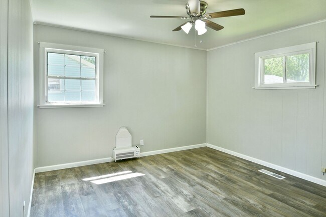 Building Photo - Rental in Champion Twp!