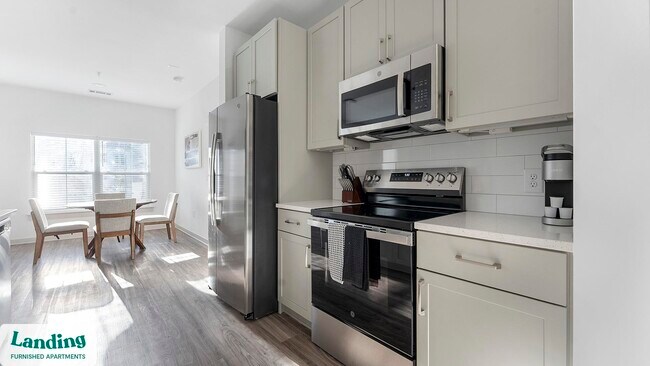 Building Photo - 2385 Vera Wy