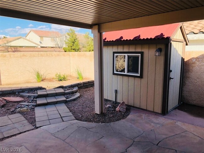 Building Photo - 4836 Minturn Ave