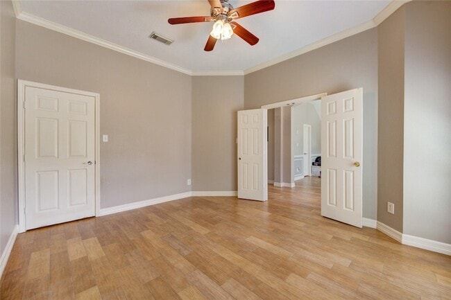 Building Photo - 1411 Pine Mills Dr