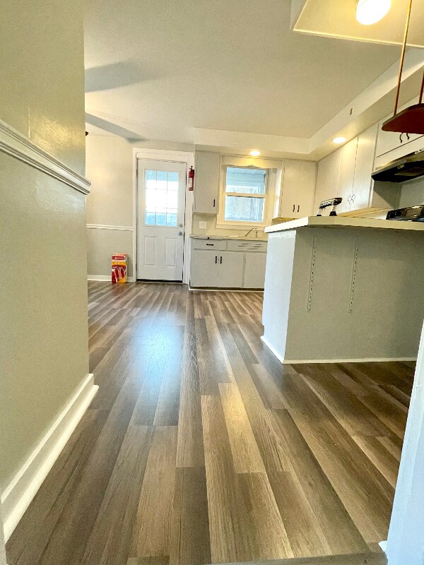 Building Photo - 107 Mechanic St