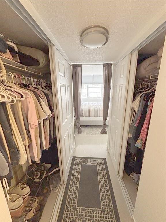 Building Photo - 3140 S Ocean Dr