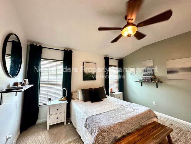 Building Photo - 1659 Biscayne Bay Cir