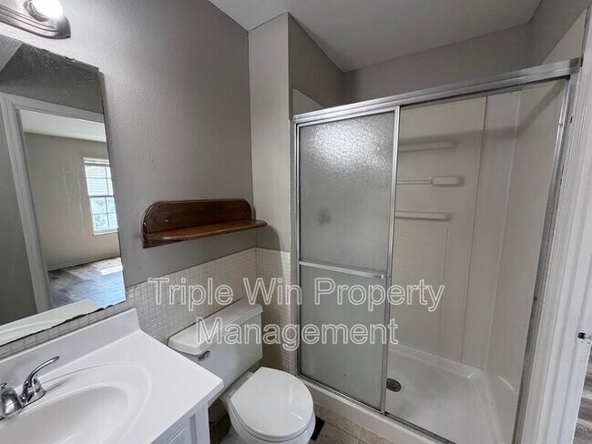 Building Photo - 11841 Del Rosa Way