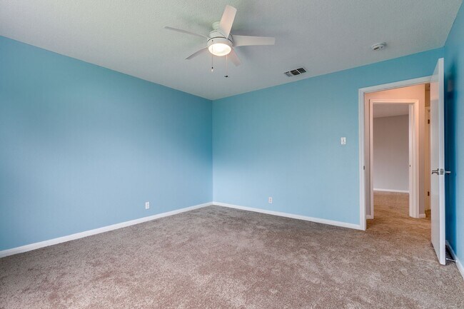 Building Photo - 3522 Eagle Creek