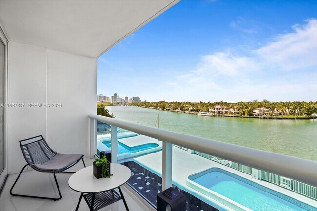 Building Photo - 6770 Indian Creek Dr