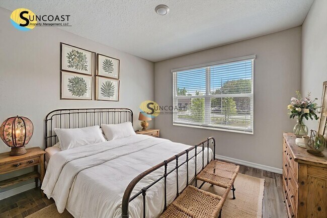 Building Photo - 9580 Hood Rd