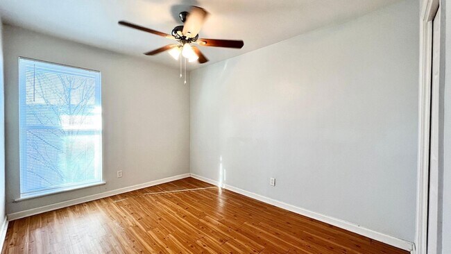 Building Photo - 2301 Ohlen Rd