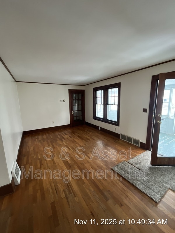 Building Photo - 1213 Edward St