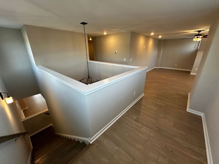 Building Photo - 8152 Warbler Wy