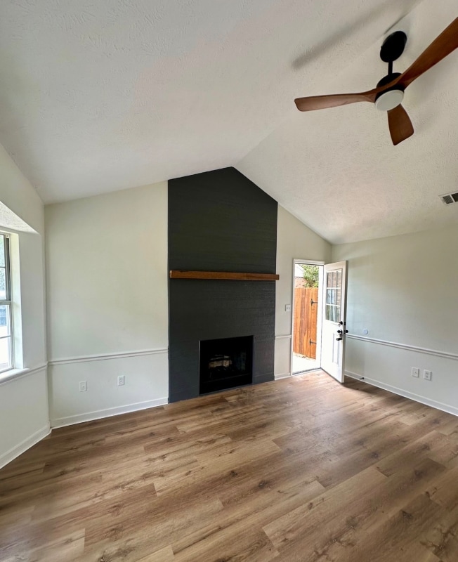 Building Photo - 587 Bryceland Blvd