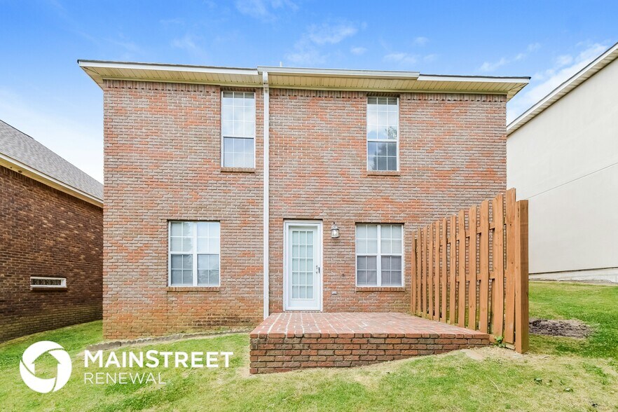 Building Photo - 1232 Riverford Dr