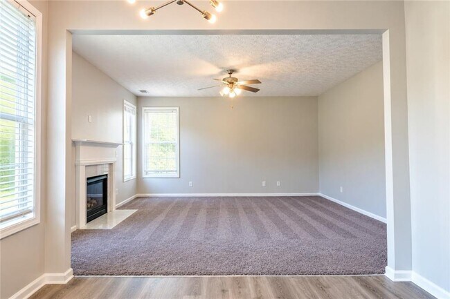 Building Photo - 190 Wilhelmina Dr