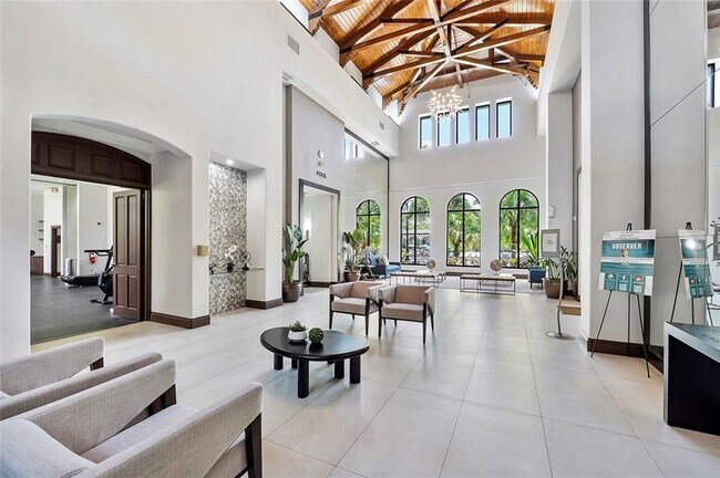 Building Photo - 8215 NW 125th Ln