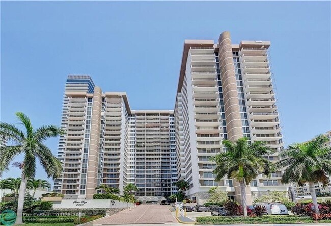 Primary Photo - 2030 S Ocean Dr