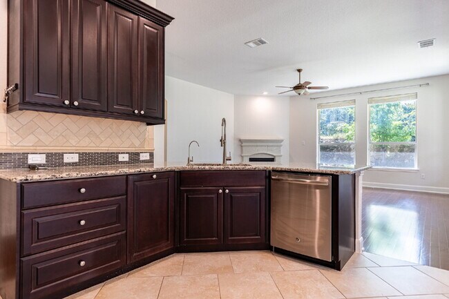 Building Photo - 5041 Country Nest