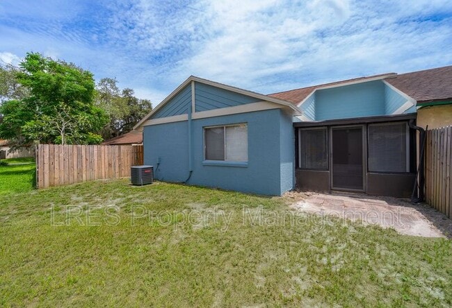 Building Photo - 163 Clear Lake Cir