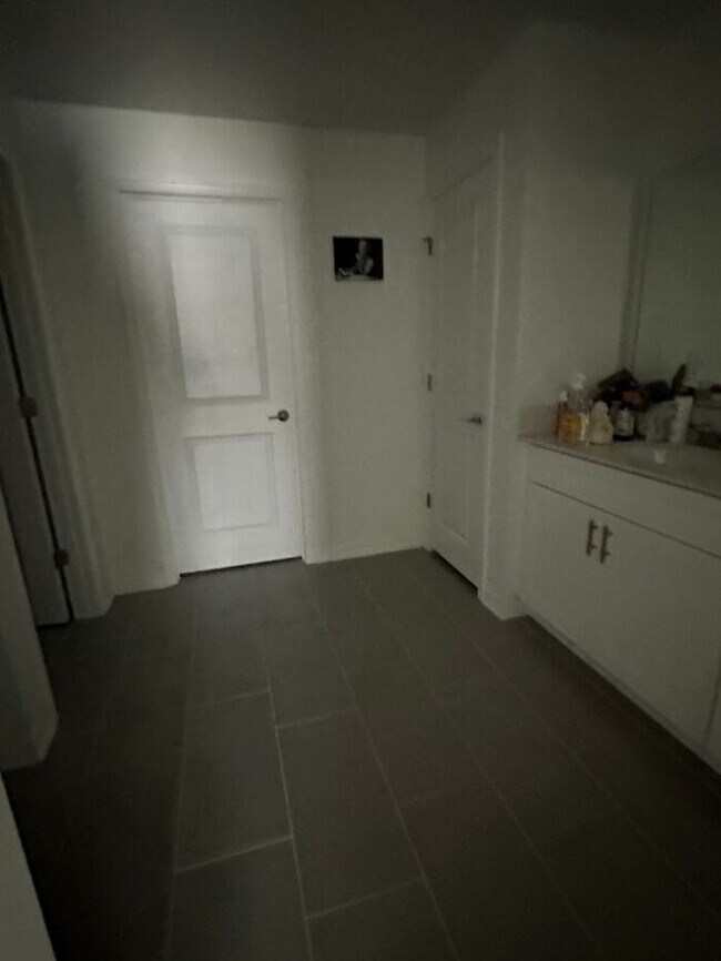 Building Photo - 4 Bedroom 2 bathroom in Haines City
