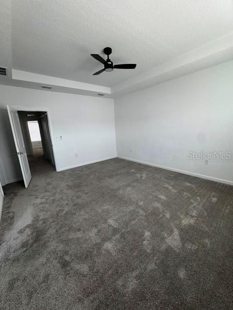 Building Photo - 2500 Skyline Lp