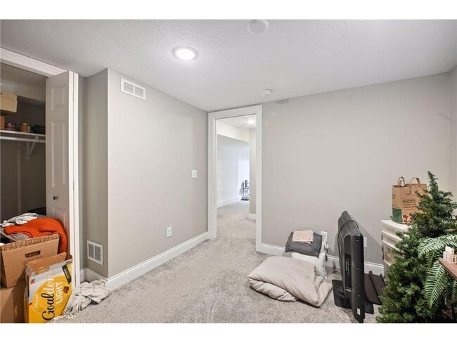 Building Photo - 5217 Minnetonka Blvd