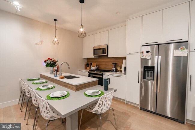 Building Photo - 1612 Germantown Ave