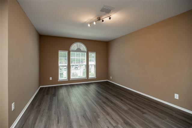 Building Photo - 12892 Serenity Dr