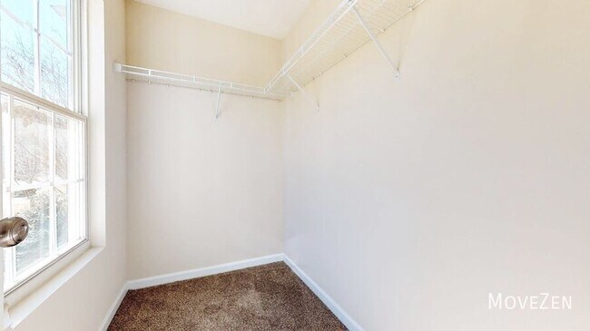 Building Photo - 312 Arbor Greene Dr