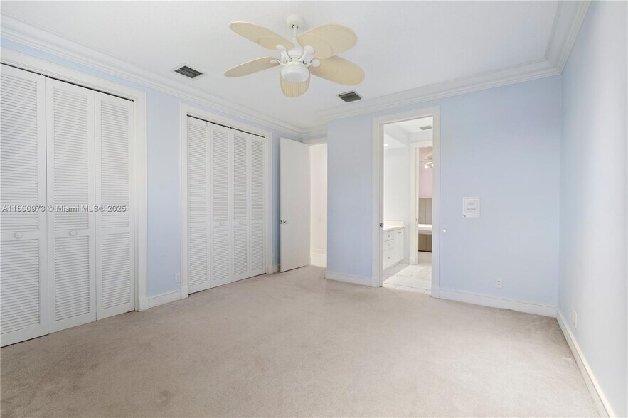 Building Photo - 2939 Paddock Ln