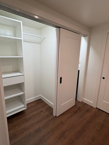 Building Photo - 5012 Pentridge St