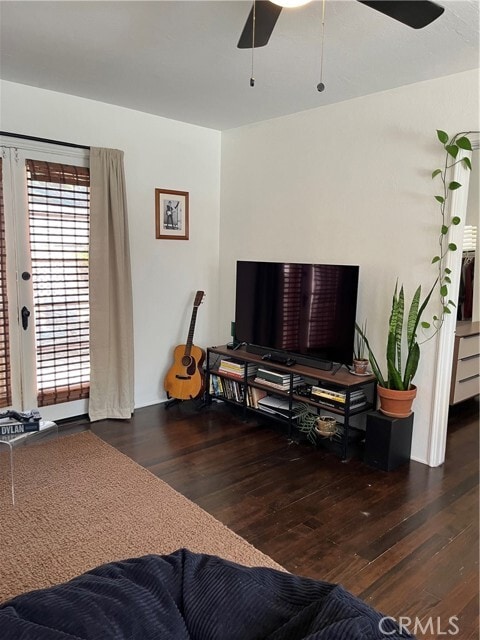 Building Photo - 36 Parkwood Dr