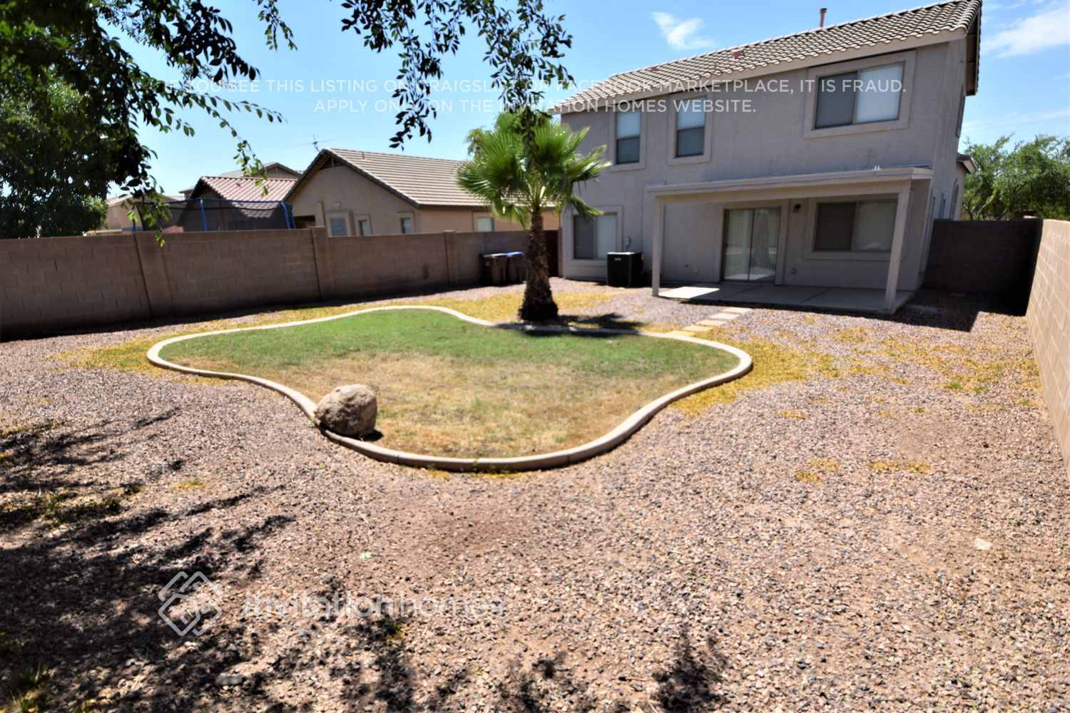 Building Photo - 1618 E Daniella Dr