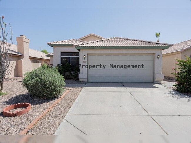 Building Photo - 601 S Silverbrush Dr