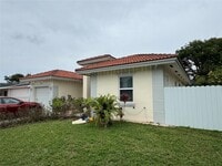 Building Photo - 11951 SW 192nd Terrace