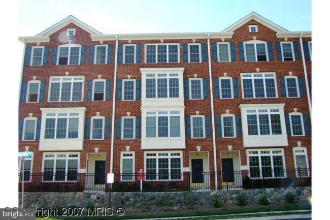 Building Photo - 4707 Eggleston Terrace